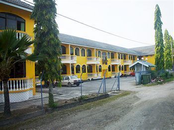 Hji Residensi Hotell Kuah Exteriör bild